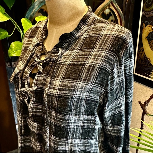 Madewell Terrence lace up pop over plaid flannel wool blend top - Picture 9 of 14